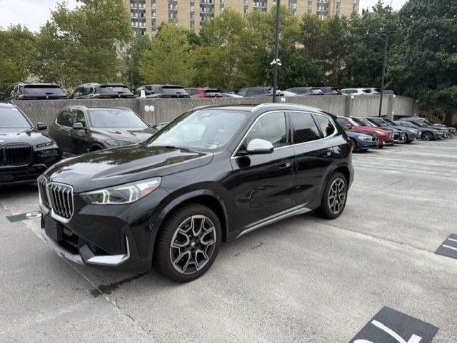 2023 BMW X1 xDrive28i AWD photo