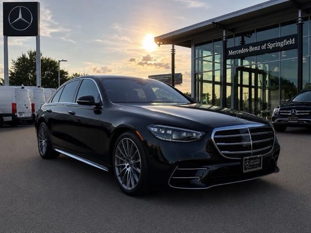 2023 Mercedes-Benz S-Class S 500 AWD photo