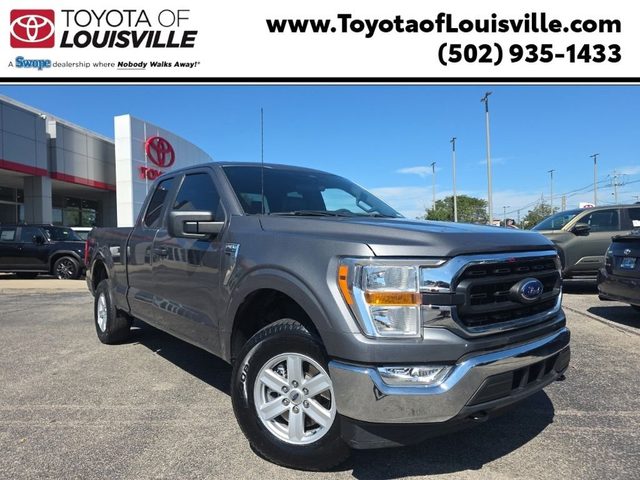2022 Ford F-150 XLT 4WD photo
