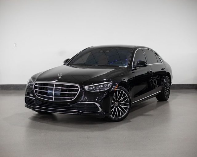 2023 Mercedes-Benz S-Class S 580 AWD photo
