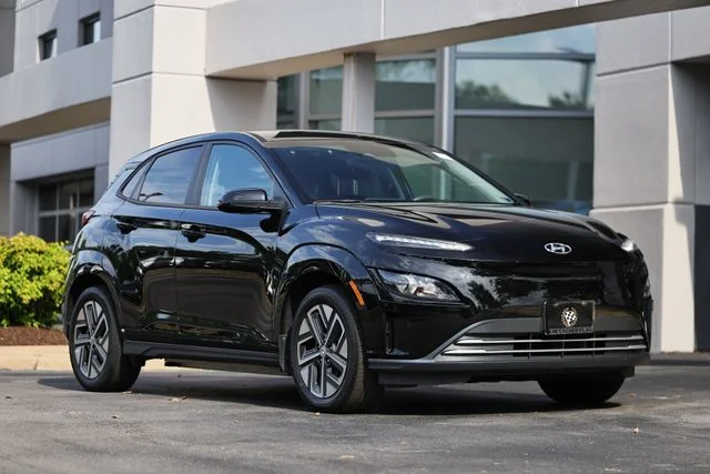 2023 Hyundai Kona SE FWD photo