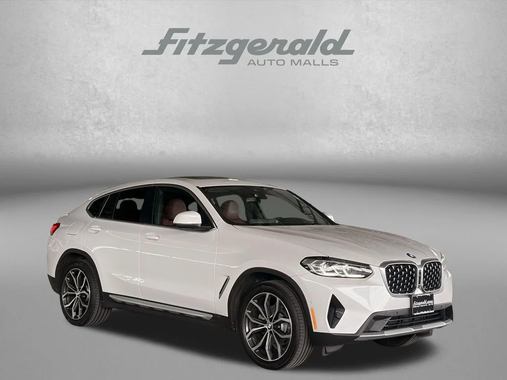 2023 BMW X4 xDrive30i AWD photo