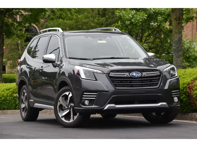 2023 Subaru Forester Touring AWD photo