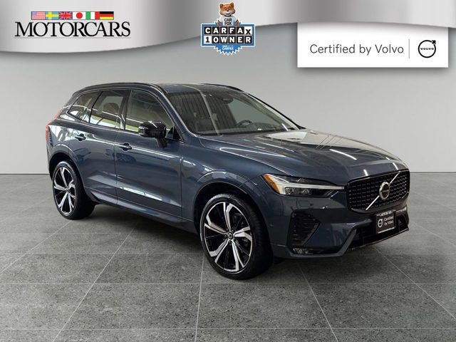 2023 Volvo XC60 Ultimate Dark Theme AWD photo
