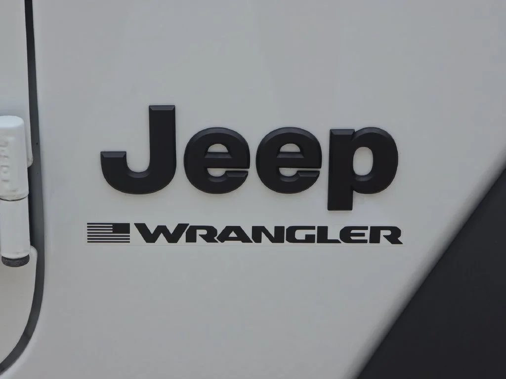 2023 Jeep Wrangler Willys Sport 4WD photo