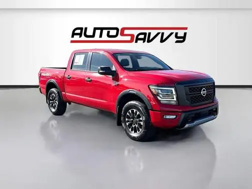 2023 Nissan Titan PRO-4X 4WD photo