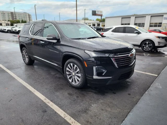 2023 Chevrolet Traverse Premier AWD photo