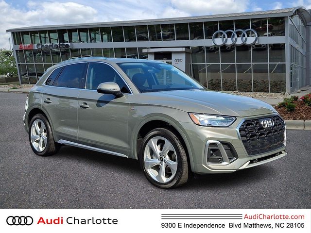 2023 Audi Q5 S line Premium Plus AWD photo