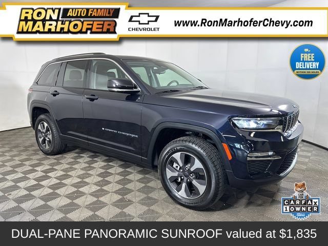 2022 Jeep Grand Cherokee 4WD photo