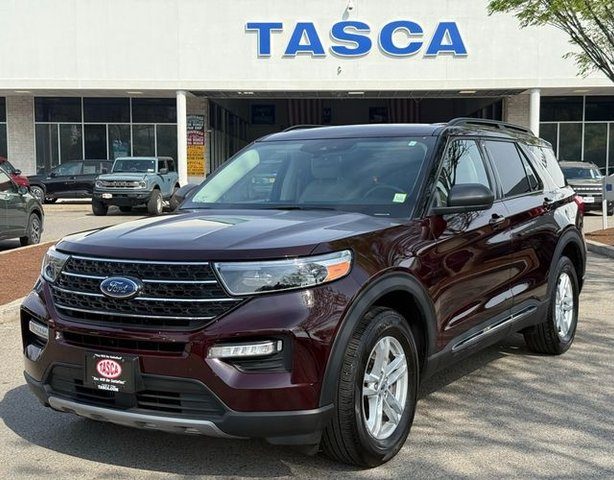 2022 Ford Explorer XLT 4WD photo