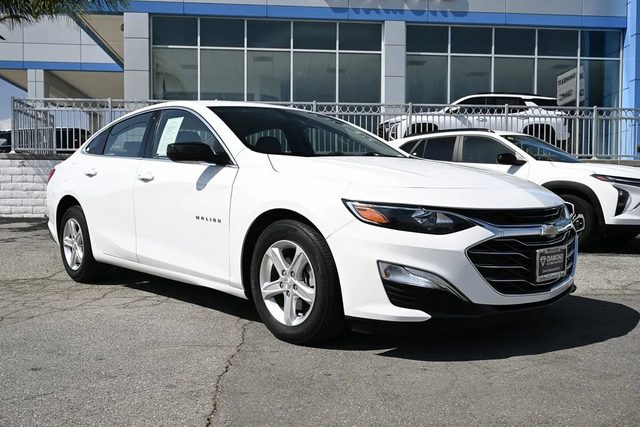 2023 Chevrolet Malibu LS FWD photo