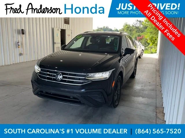 2023 Volkswagen Tiguan SE FWD photo
