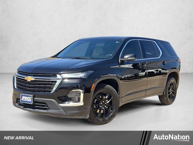 2023 Chevrolet Traverse LS FWD photo