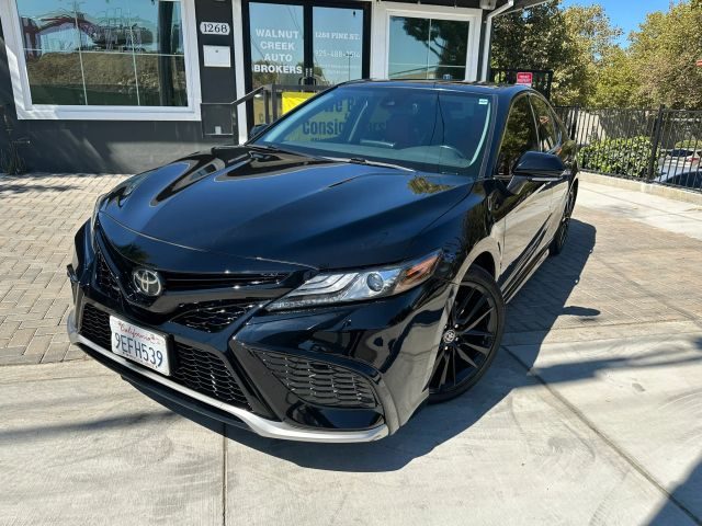 2023 Toyota Camry XSE FWD photo
