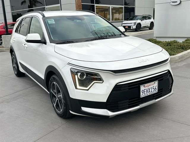 2023 Kia Niro EX FWD photo