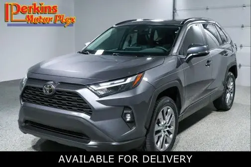2022 Toyota RAV4 XLE Premium FWD photo