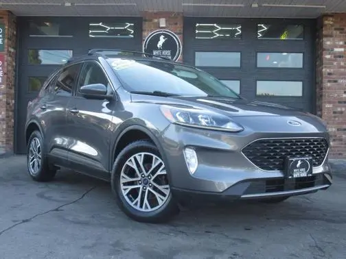 2022 Ford Escape SEL AWD photo
