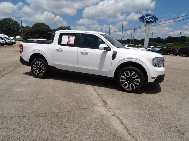 2022 Ford Maverick LARIAT AWD photo
