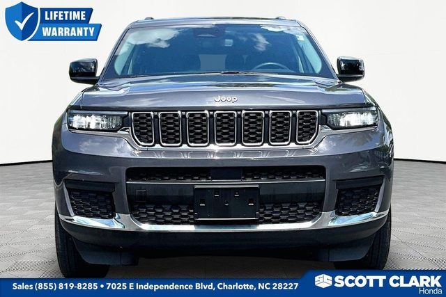 2023 Jeep Grand Cherokee L Laredo 4WD photo