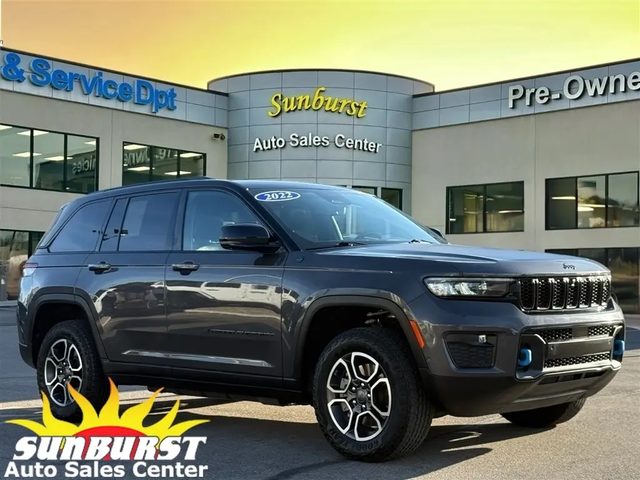 2022 Jeep Grand Cherokee Trailhawk 4WD photo