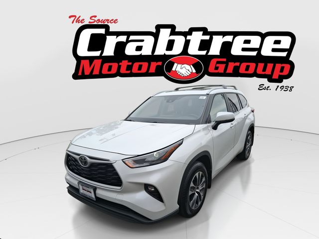 2023 Toyota Highlander XLE AWD photo
