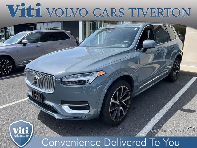 2023 Volvo XC90 Plus AWD photo