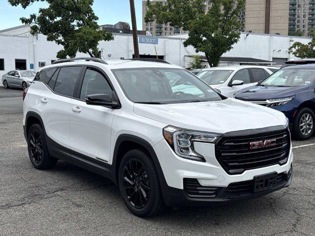 2023 GMC Terrain SLE FWD photo