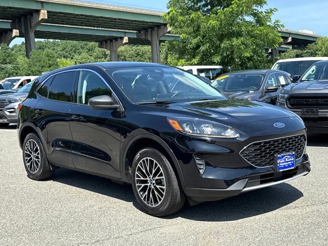 2022 Ford Escape SE Plug-In Hybrid FWD photo