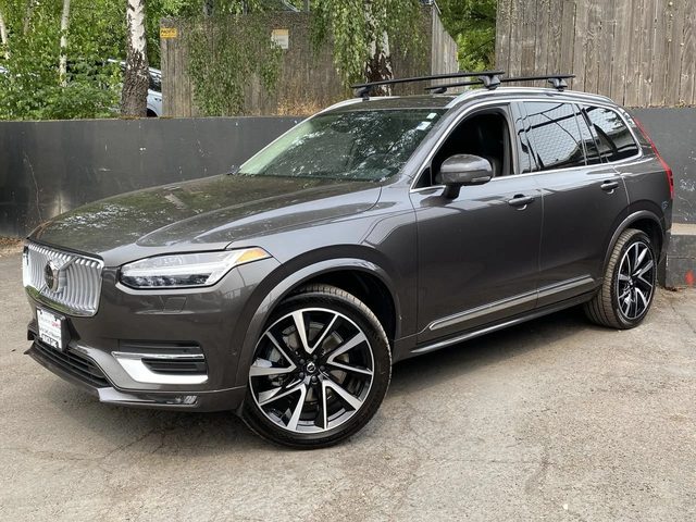 2023 Volvo XC90 Plus AWD photo