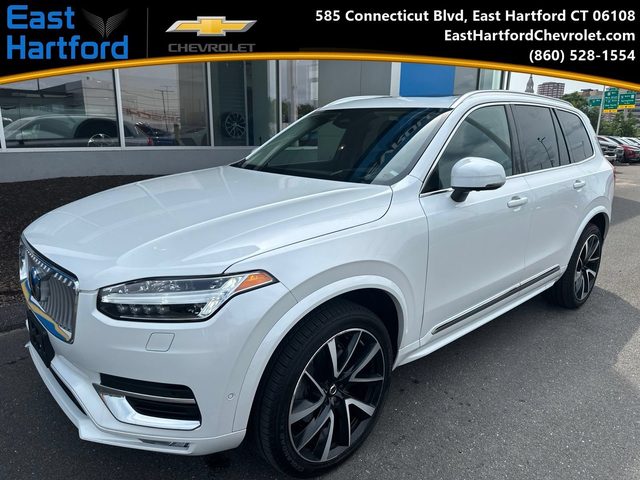 2023 Volvo XC90 Plus AWD photo