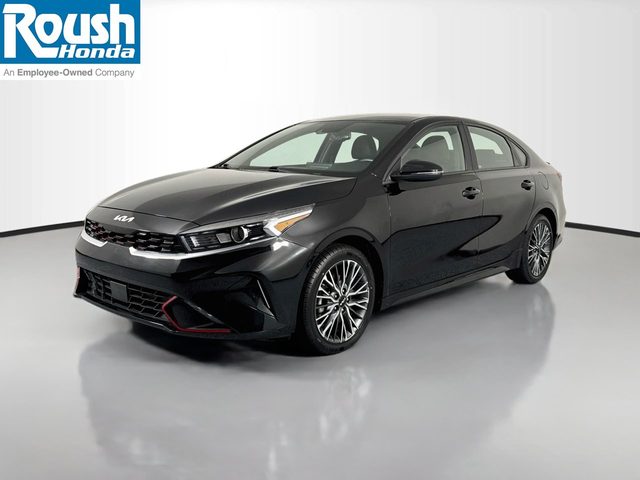 2023 Kia Forte GT-Line FWD photo