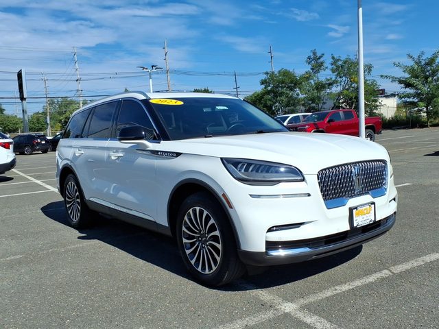 2023 Lincoln Aviator Standard AWD photo
