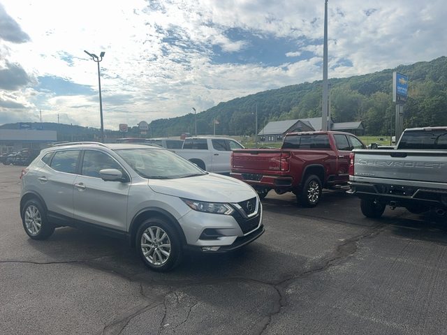2022 Nissan Rogue Sport SV AWD photo