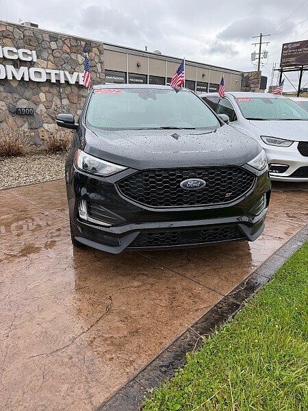 2022 Ford Edge ST AWD photo