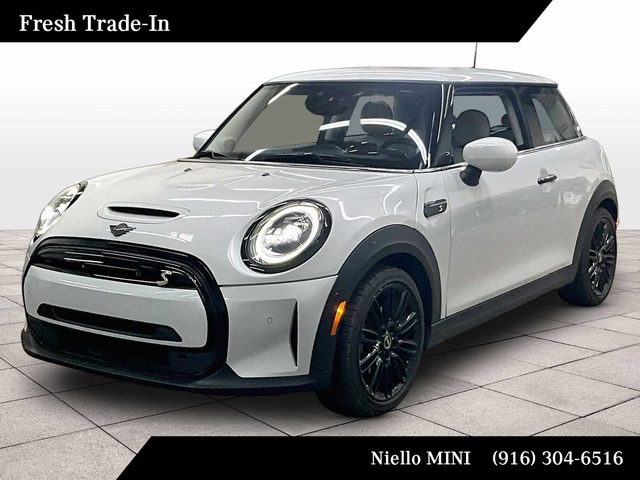 2023 MINI Hardtop 2 Door Cooper SE FWD photo