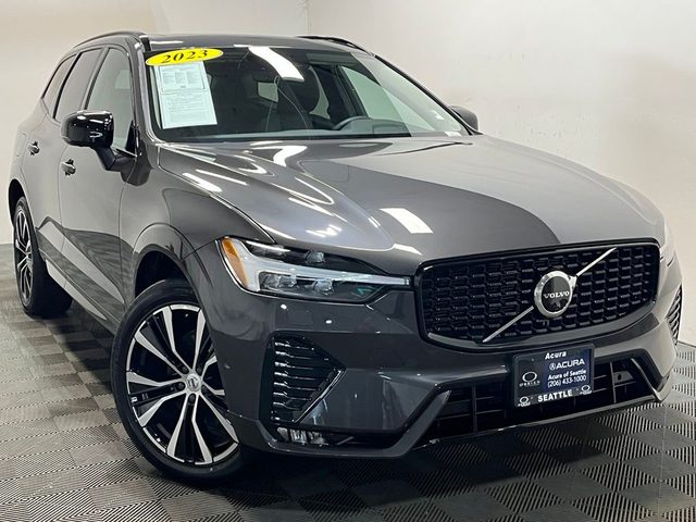 2023 Volvo XC60 Plus Dark Theme AWD photo