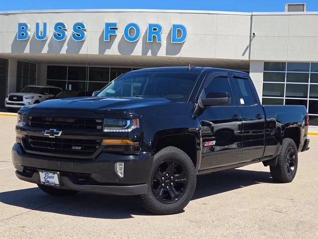 2017 Chevrolet Silverado 1500 LT 4WD photo