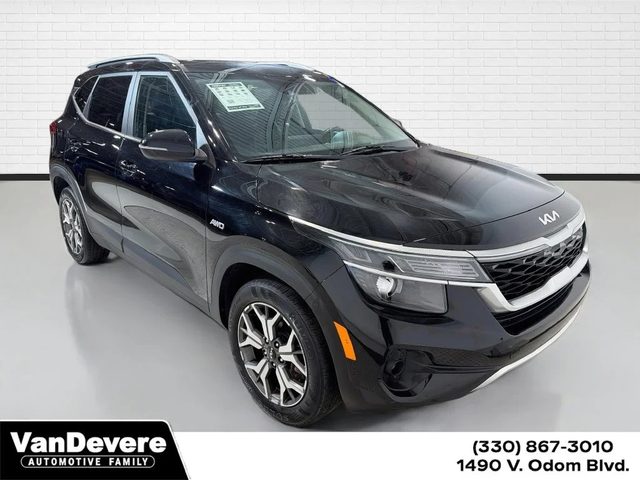 2023 Kia Seltos EX AWD photo