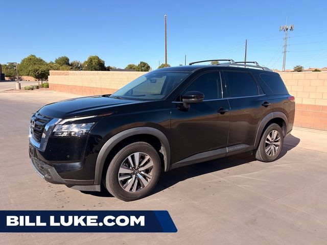 2023 Nissan Pathfinder SL FWD photo
