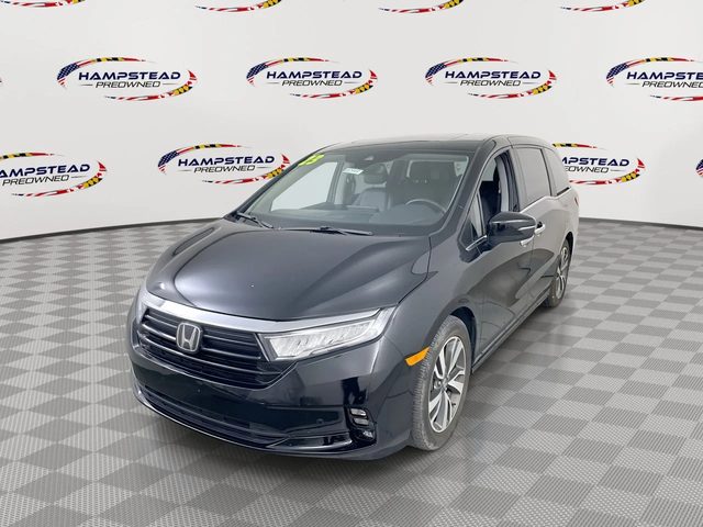 2023 Honda Odyssey Touring FWD photo