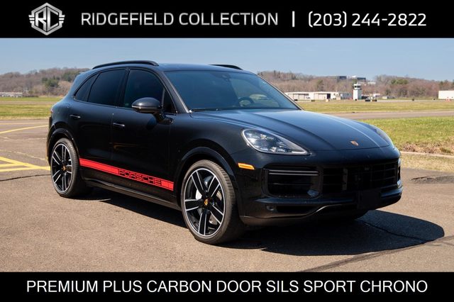 2023 Porsche Cayenne Turbo AWD photo