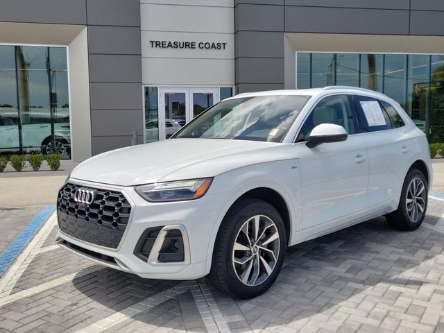 2023 Audi Q5 S line Premium Plus AWD photo