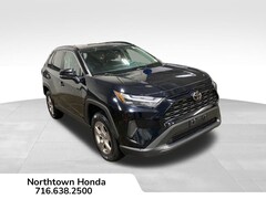 2023 Toyota RAV4 XLE AWD photo