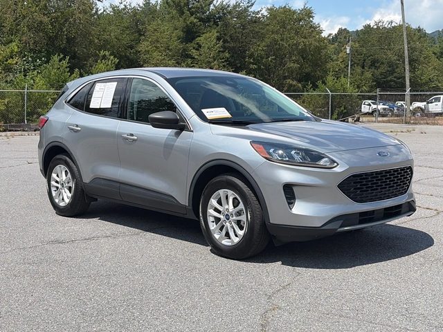 2022 Ford Escape SE AWD photo