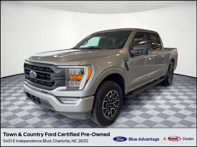 2022 Ford F-150 XLT 4WD photo