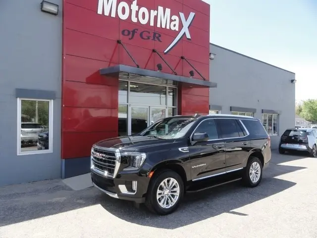 2023 GMC Yukon SLT 4WD photo