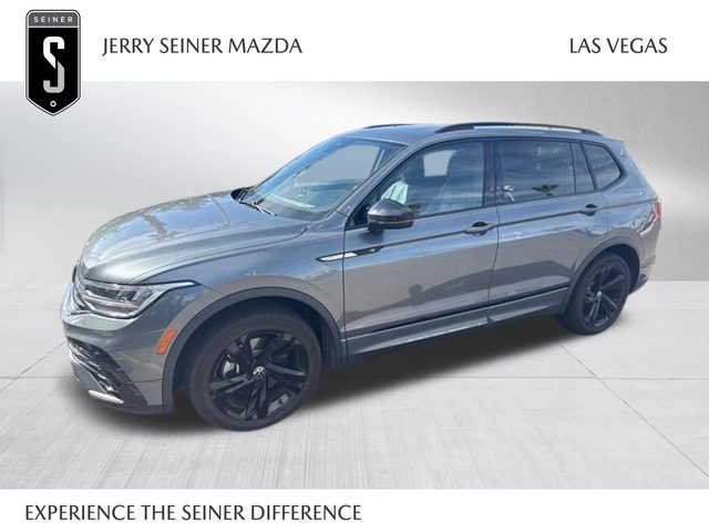 2023 Volkswagen Tiguan SE R-Line Black FWD photo