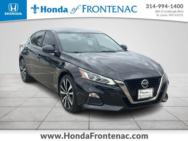 2022 Nissan Altima 2.5 SR AWD photo