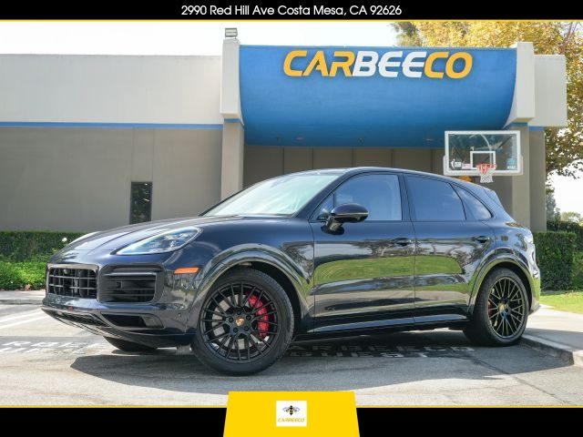 2022 Porsche Cayenne GTS AWD photo