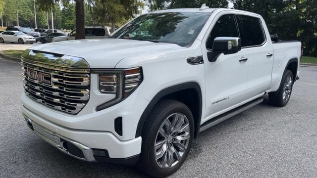 2023 GMC Sierra 1500 Denali 4WD photo